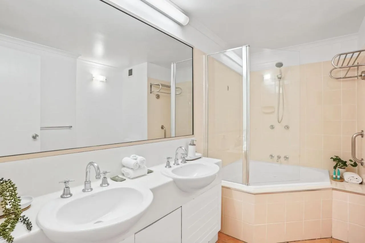 Resort And Spa Studio Room Port Douglas Apartment